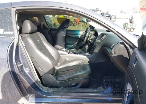 2010 Infiniti G37X из США, поврежденный, VIN JN1CV6EL6AM152186